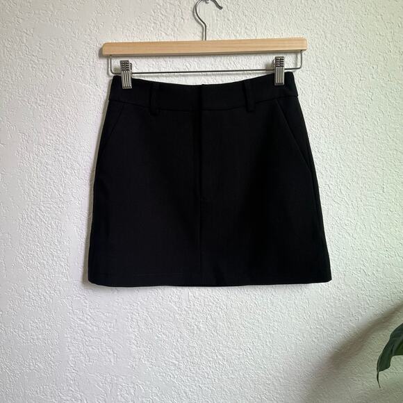 Commense Black Mini Skirt XS NWT - Picture 2 of 8
